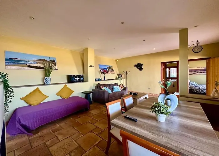 Jacuzzi Oasis: Space & Comfort * Icod De Los Vinos