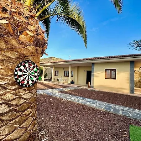 Casa vacanze Jacuzzi Oasis: Space & Comfort