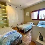 Jacuzzi Oasis: Space & Comfort בית נופש איקוד דה לוס וינוס