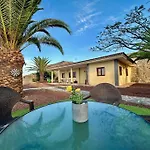 Jacuzzi Oasis: Space & Comfort איקוד דה לוס וינוס
